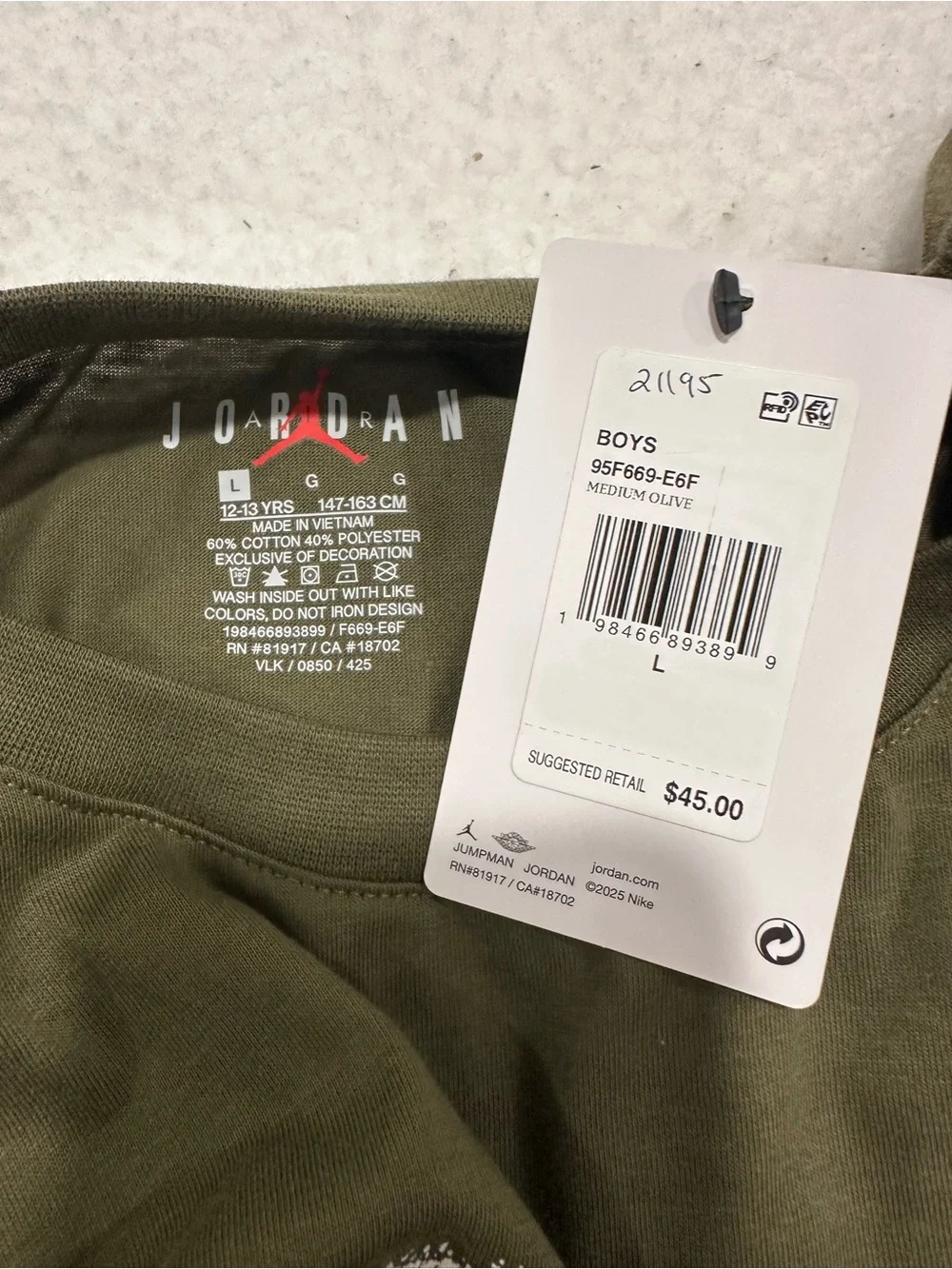 Boy’s Nike Jordan Olive Long-Sleeve Tee
